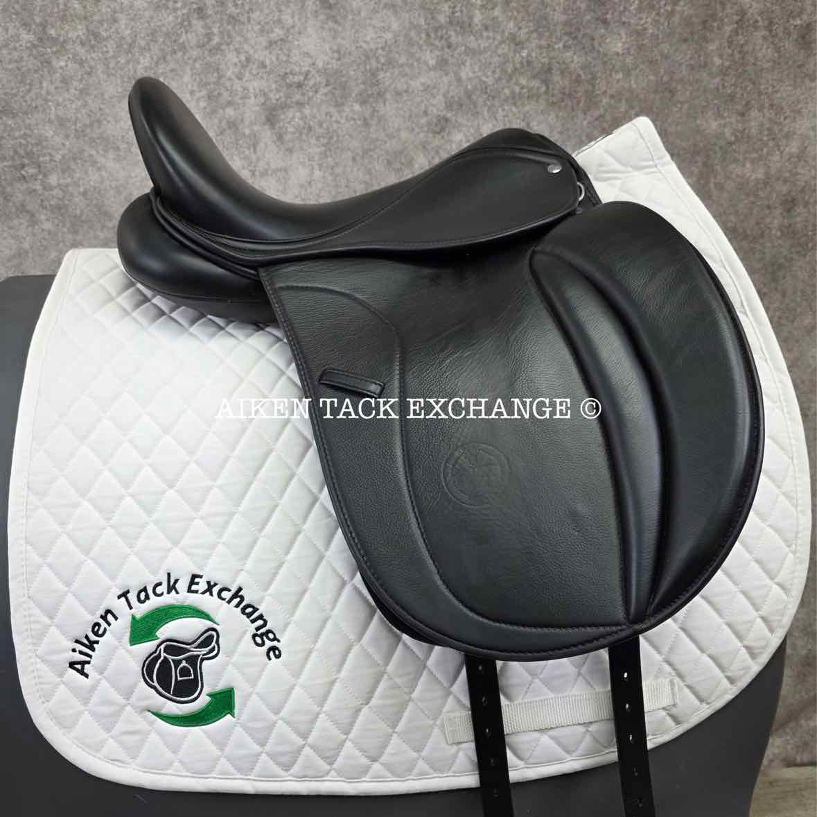 2022 Sella Soleil Passagio Dressage Saddle, 17" Seat, MW/W Tree, Wool Flocked Panels