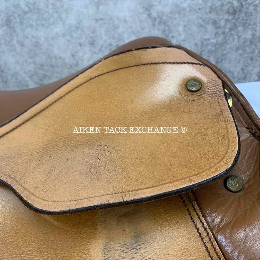 Bordeaux Saddlery Close Contact Jump Saddle, 16" Seat, Medium Tree, Wool Flocked Panels