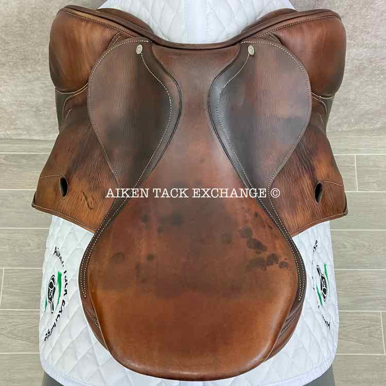 2011 Antares Close Contact Jump Saddle, 16.5" Seat, 1D Flap, Medium Wide Tree, Foam Panels, Buffalo Leather