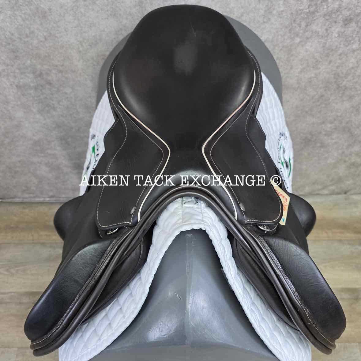 **SOLD** 2018 Custom Saddlery Fleur De Lys Monoflap Jump Saddle, 17.5" Seat, Adjustable Tree, Wool Flocked Panels