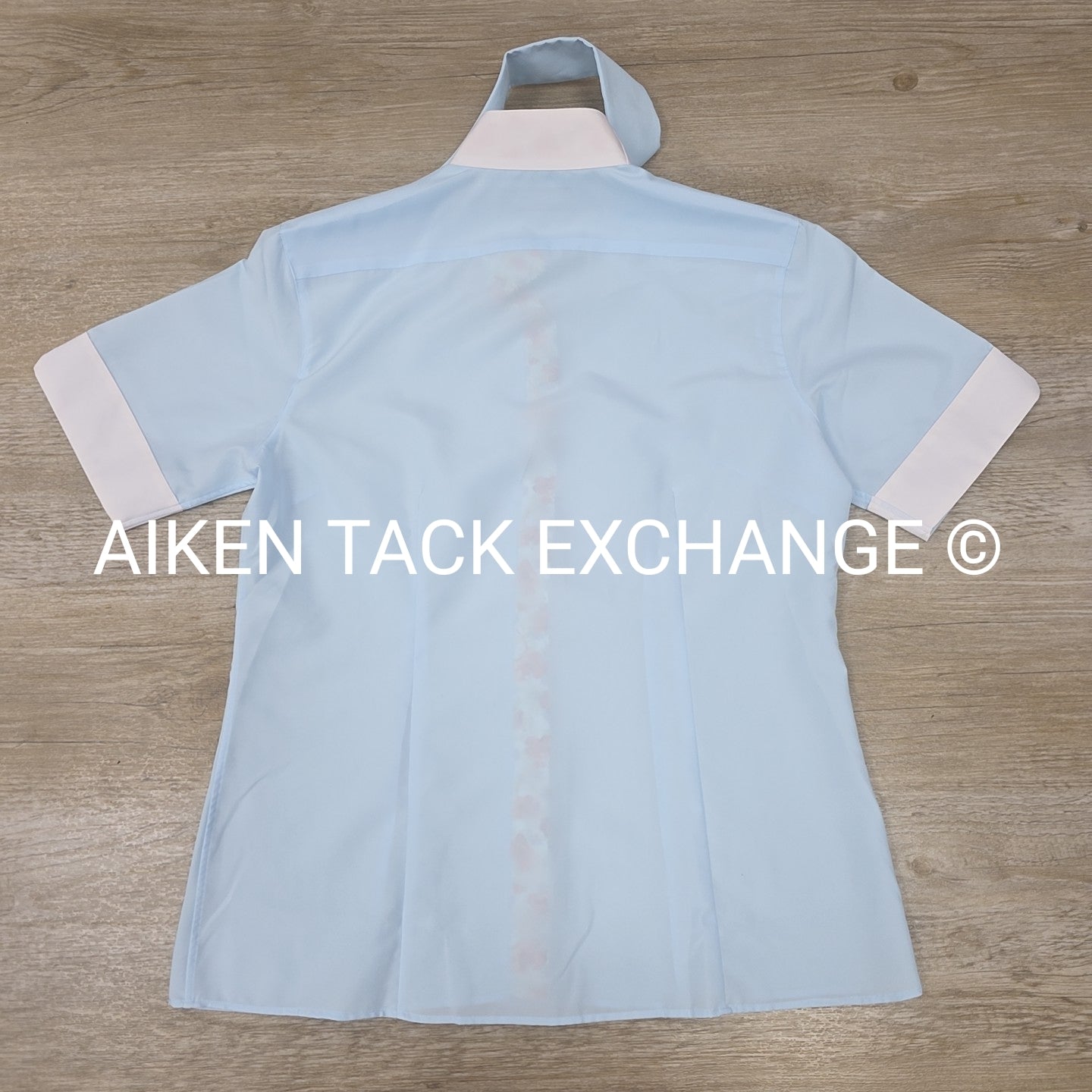 Essex Performance Collection CoolMax Short Sleeve Show Shirt, Women's Medium