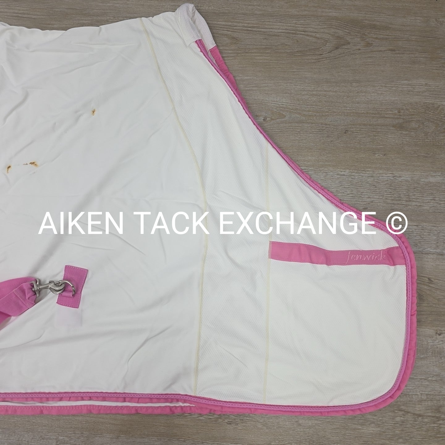 Fenwick Equestrian Pop Star Dress Sheet Sporty Cooler, 68"