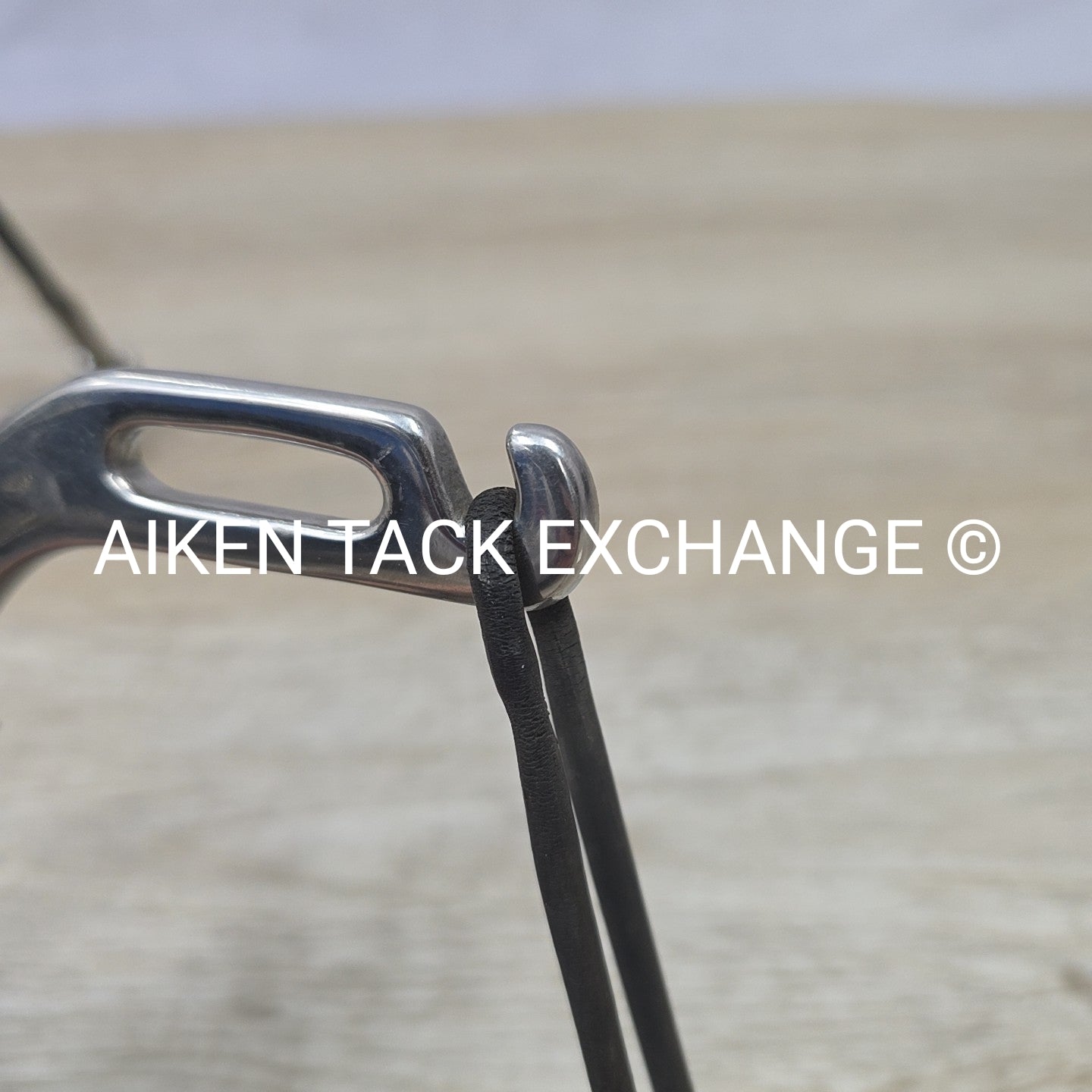 Safety Peacock Stirrups with Cheese Grater Pads, 4.75"