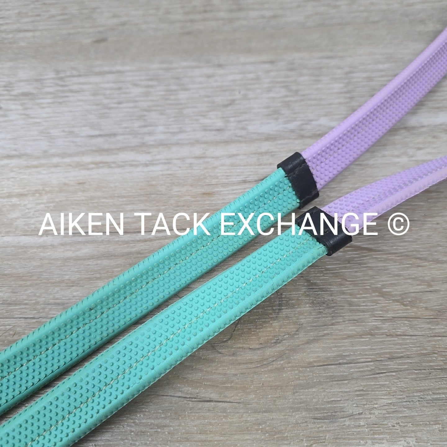 Rubber Grip Rainbow Reins, Black, Size Full