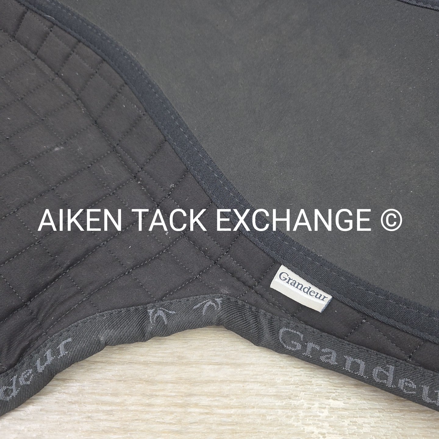 Grandeur Physio Saddle Pad for Treeless Saddle