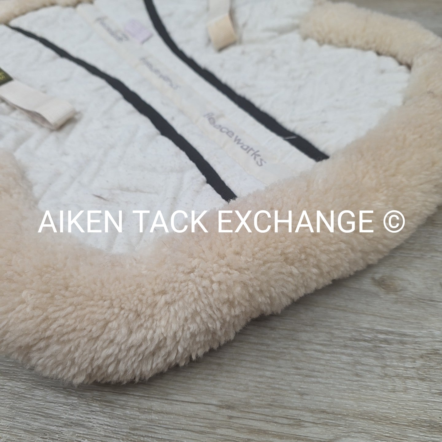 Fleeceworks FXK Rolled Edge Sheepskin Half Pad, Size Large