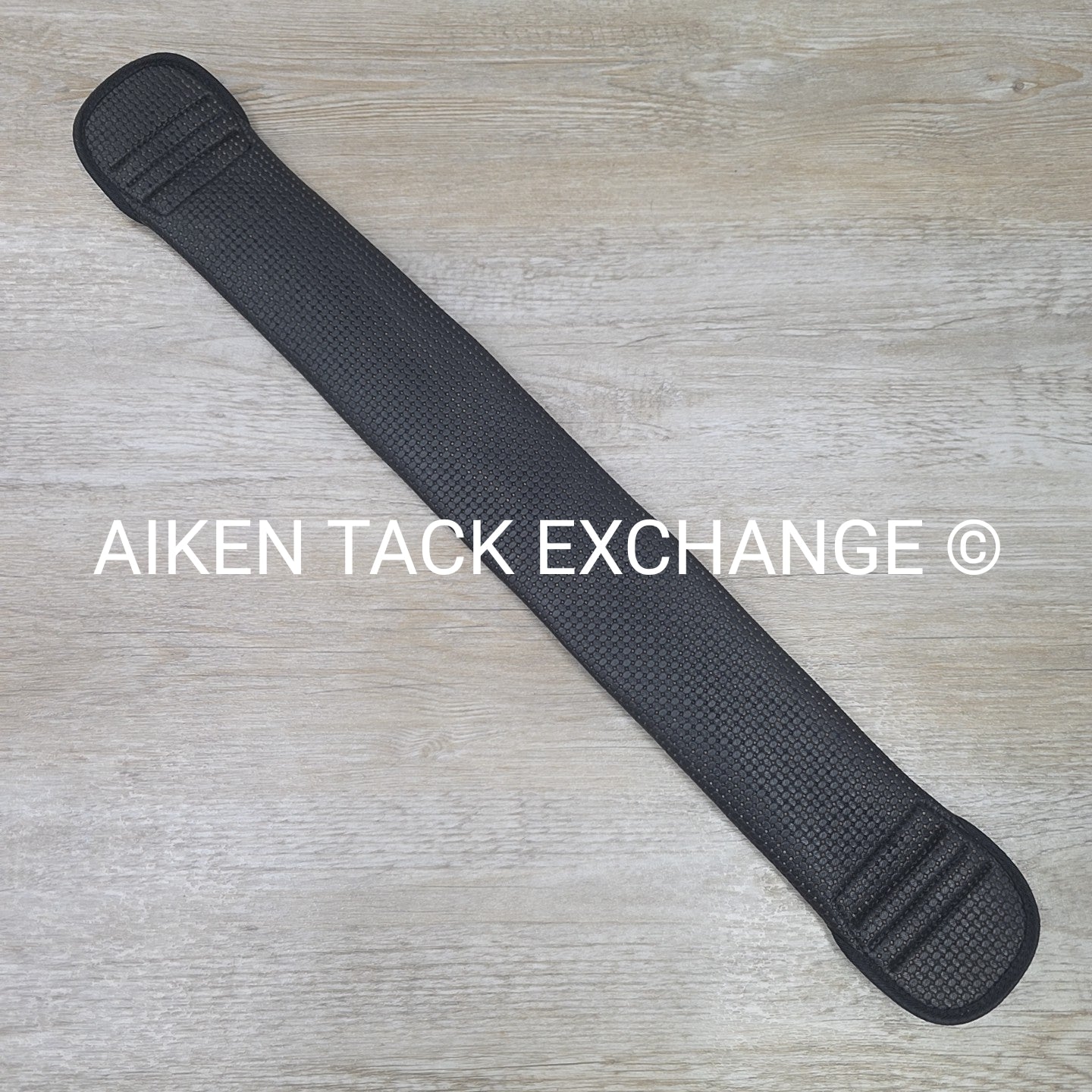 Wintec Short Girth, Black, 28"