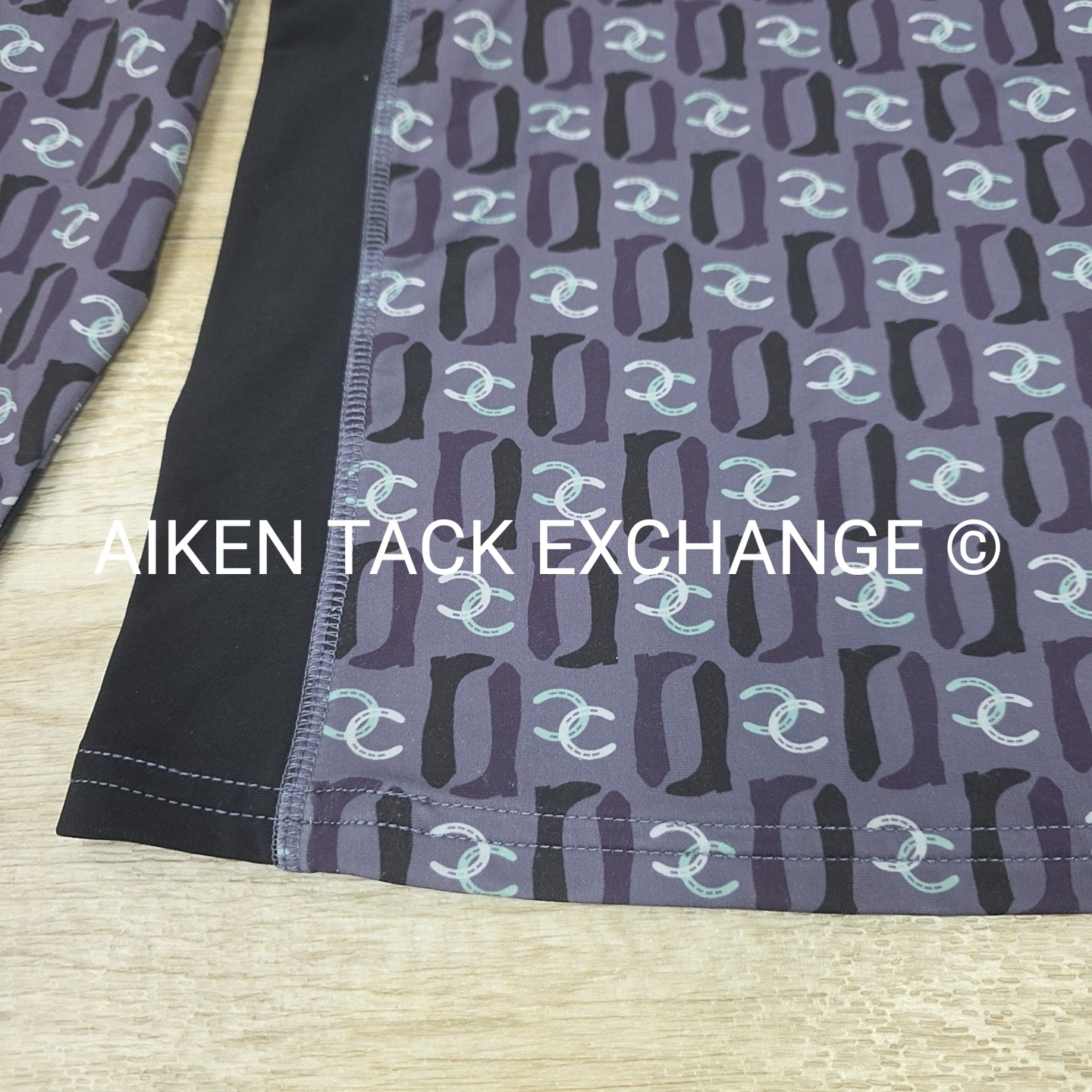 Kerrits Light Weight Long Sleeve Pull Over, Size X-Large