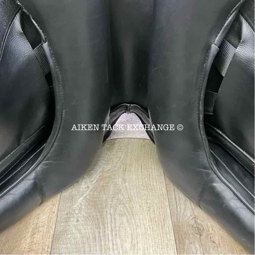 2017 Custom Saddlery Advantage Monoflap Dressage Saddle, 17.5" Seat, Adjustable Tree, Wool Flocked Panels