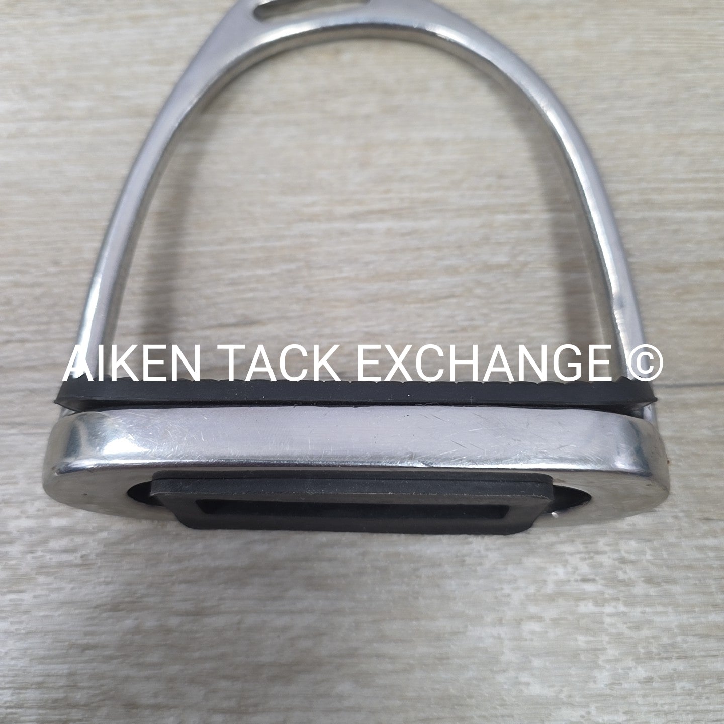 Korsteel Offset Fillis Stirrup Irons, 4.75"