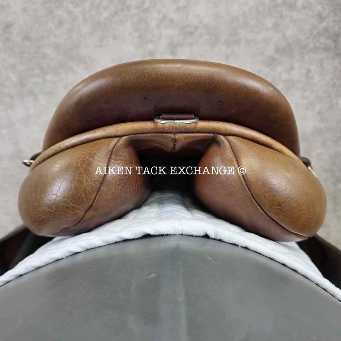 2008 County Innovation Jump Saddle, 17.5" Seat, Medium Wide Tree, Wool Flocked Panels