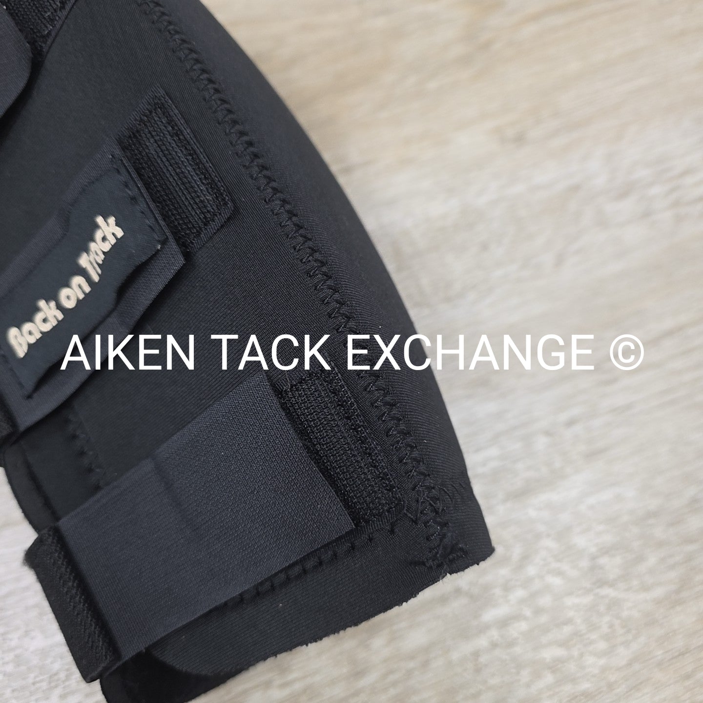 Back On Track Therapeutic Knee Boots, Set of 2, Size Medium