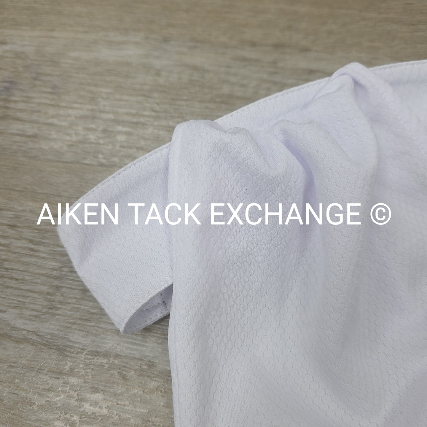Ovation Dry-Tex Pre-Tied Stock Tie, Medium