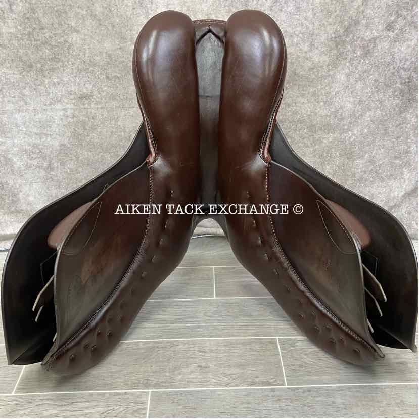 2004 Passier PS-BAUM PSL-S All Purpose Saddle, 18" Seat, Medium Tree, Wool Flocked Panels