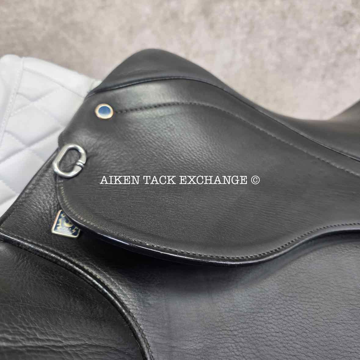 Stubben 1894 Dressage Saddle, 17" Seat, 32cm Tree - Wide, Wool Flocked Panels