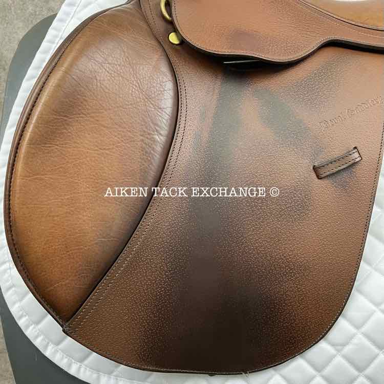 Beval LTD Close Contact Jump Saddle, 17" Seat, Medium Tree, Foam Panels