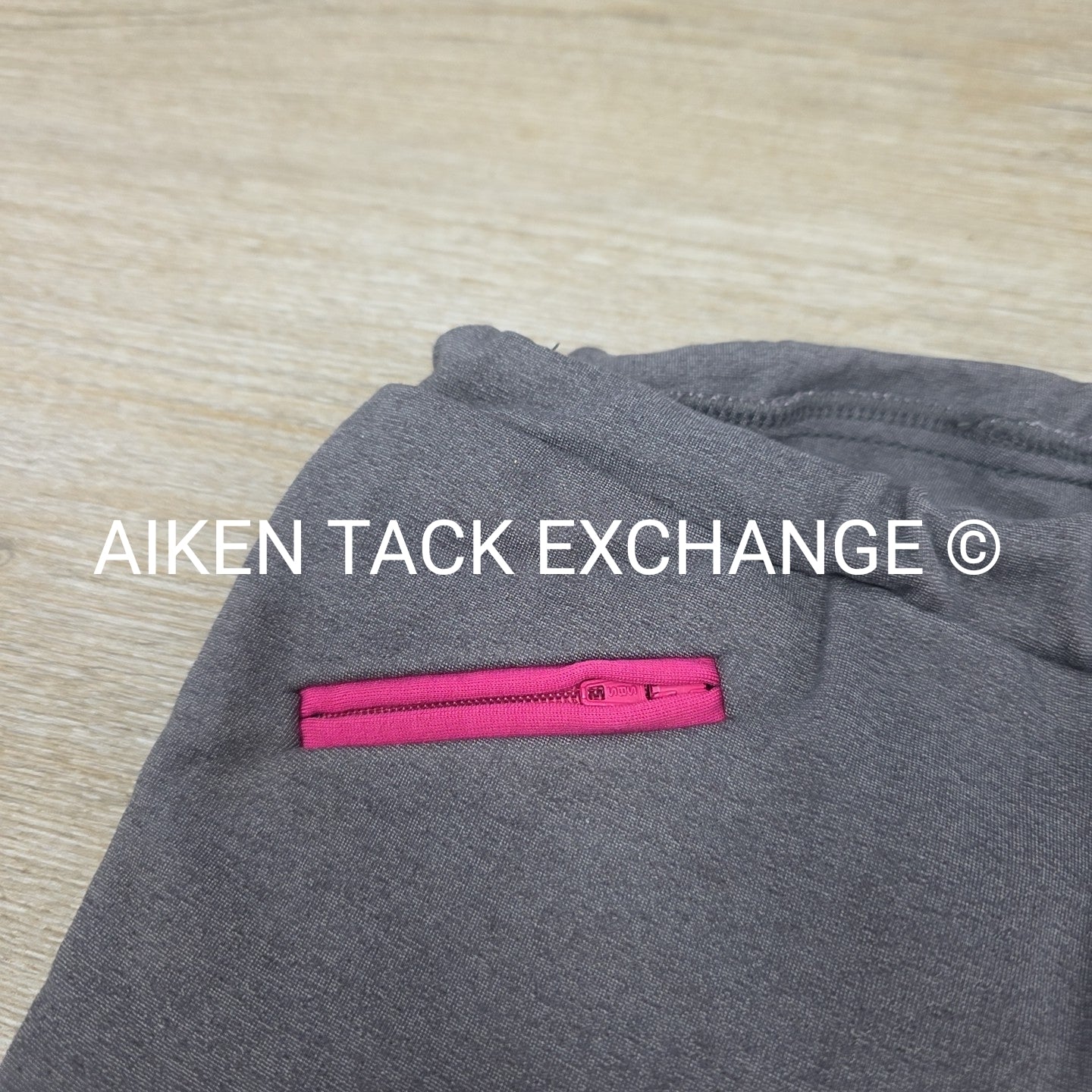 HR Farm Silicone Grip Knee Patch Pull On Breeches, Size 10