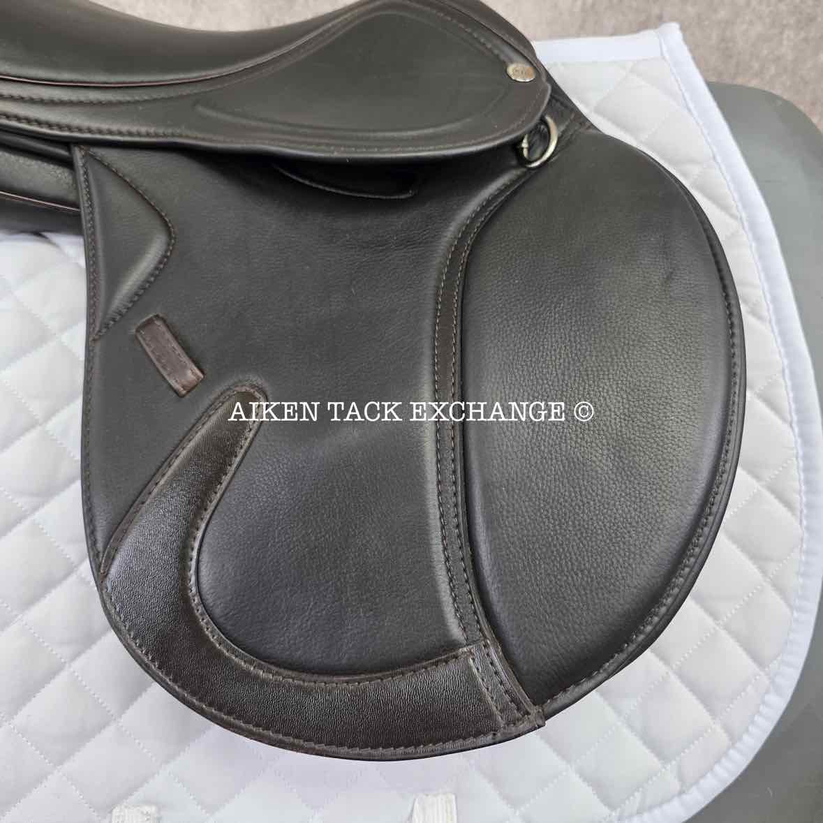 Royal Heritage Merida Youth Close Contact Saddle, 15" Seat, Adjustable Tree - Changeable Gullet, Wool Flocked Panels