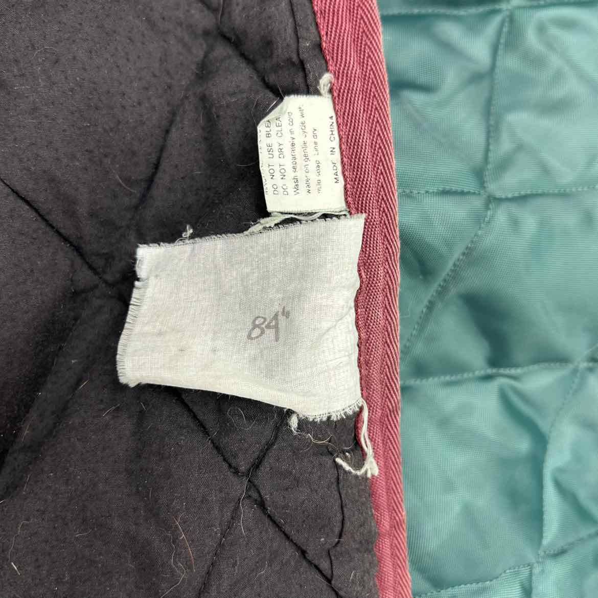 Stable Blanket, 84'