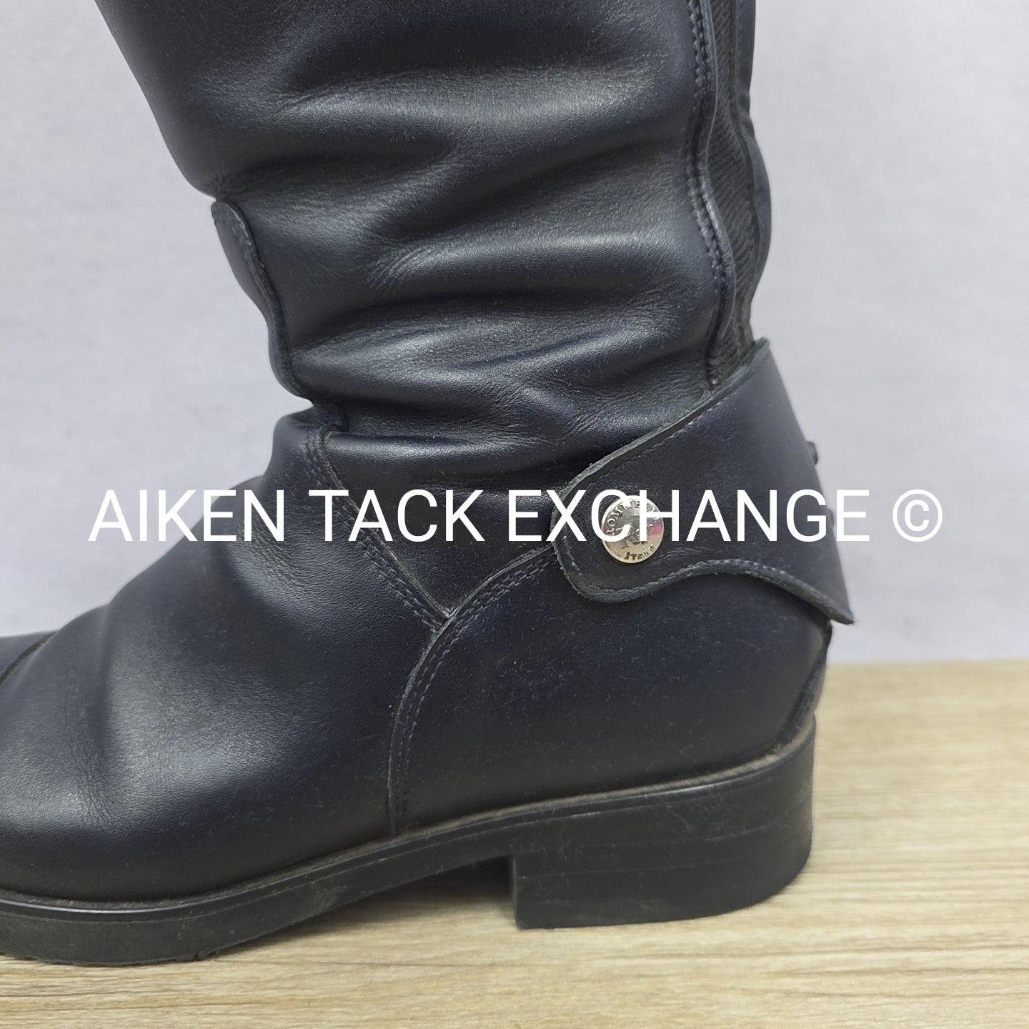 Romitelli Dress Boot with Matching Spur Straps, Size 39 Height 45 Width 44