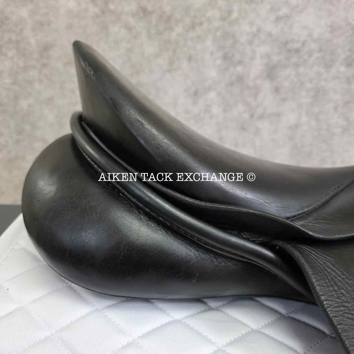 2006 Passier Optimum Dressage Saddle, 17.5" Seat, Medium Tree, Wool Flocked Panels