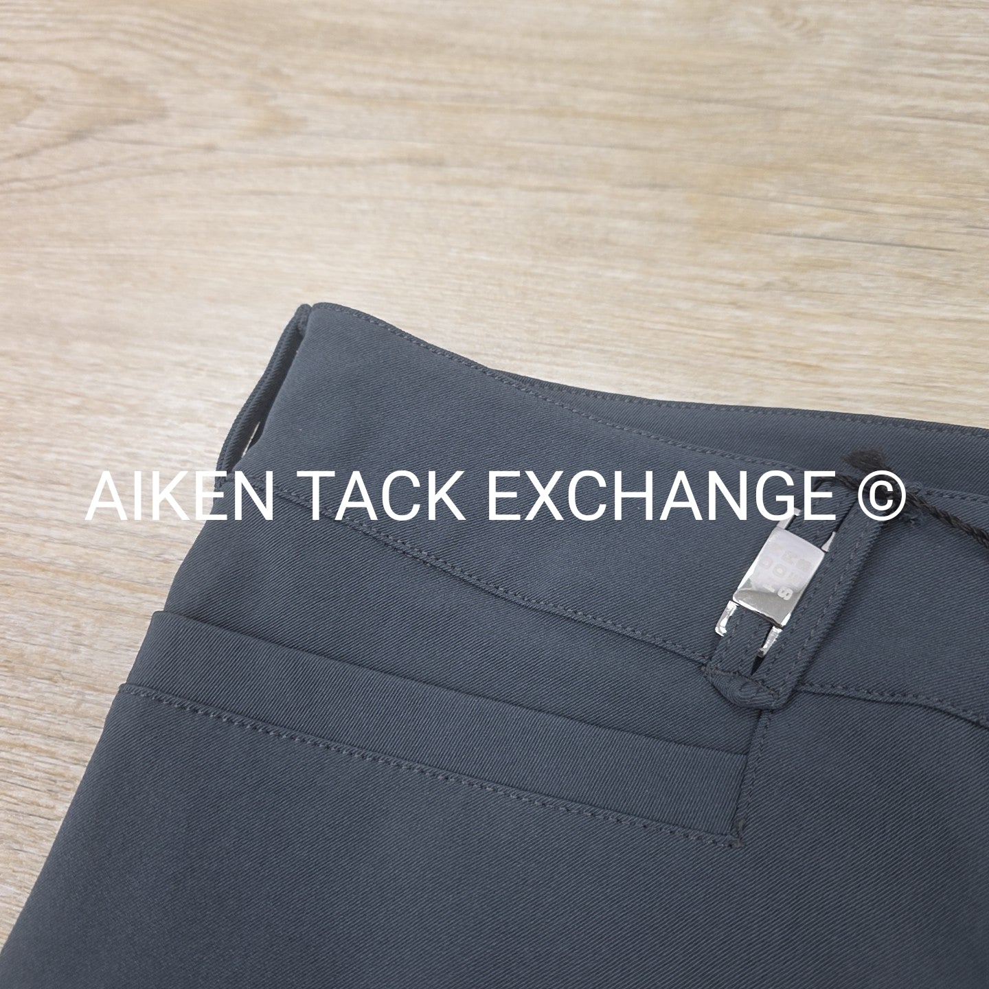 For Horses Silicone Grip Knee Patch Breeches, Women's 48 (32/34)