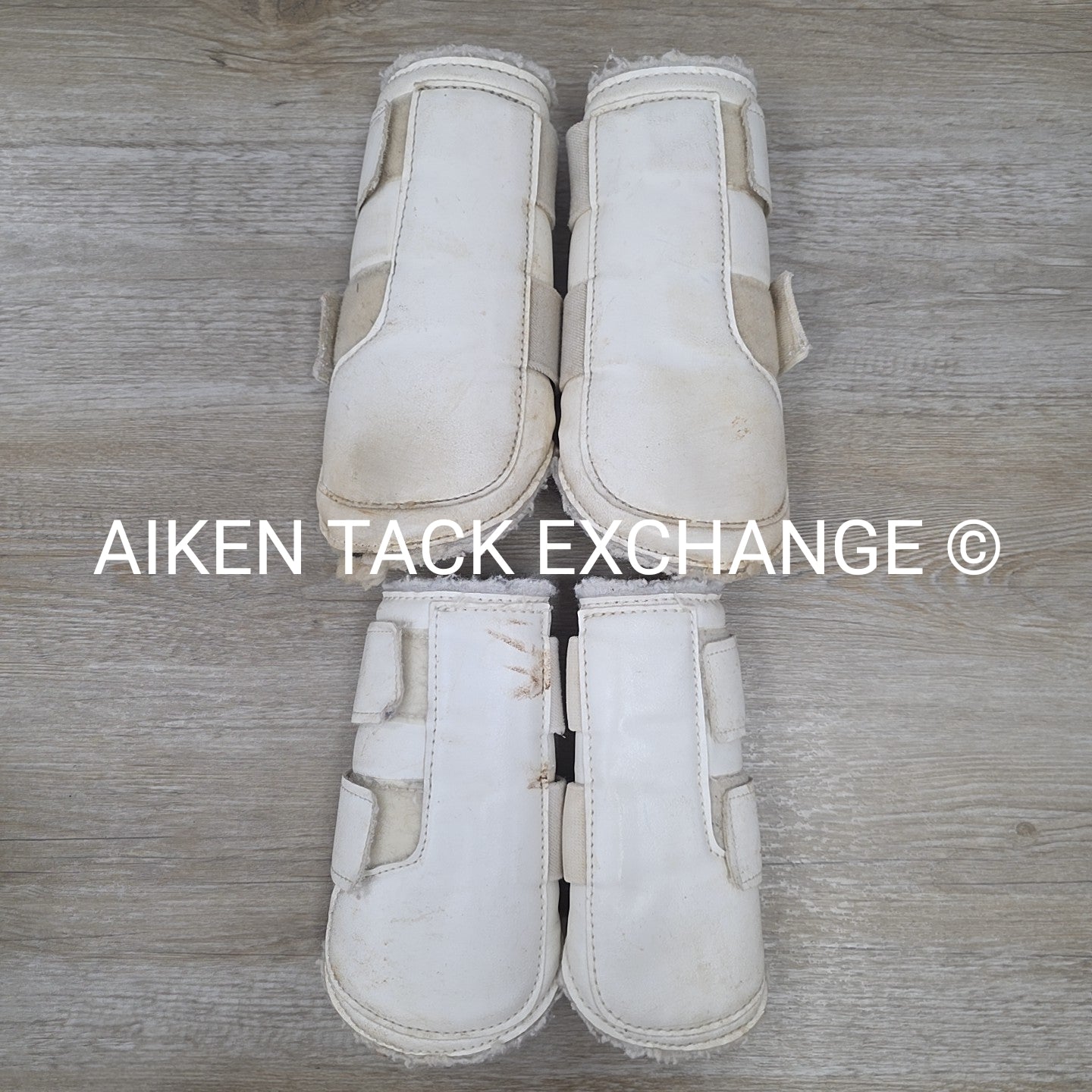BARGAIN BUNDLE: Toklat Valena Fleece Lined Boots, Size Medium, Set of 4