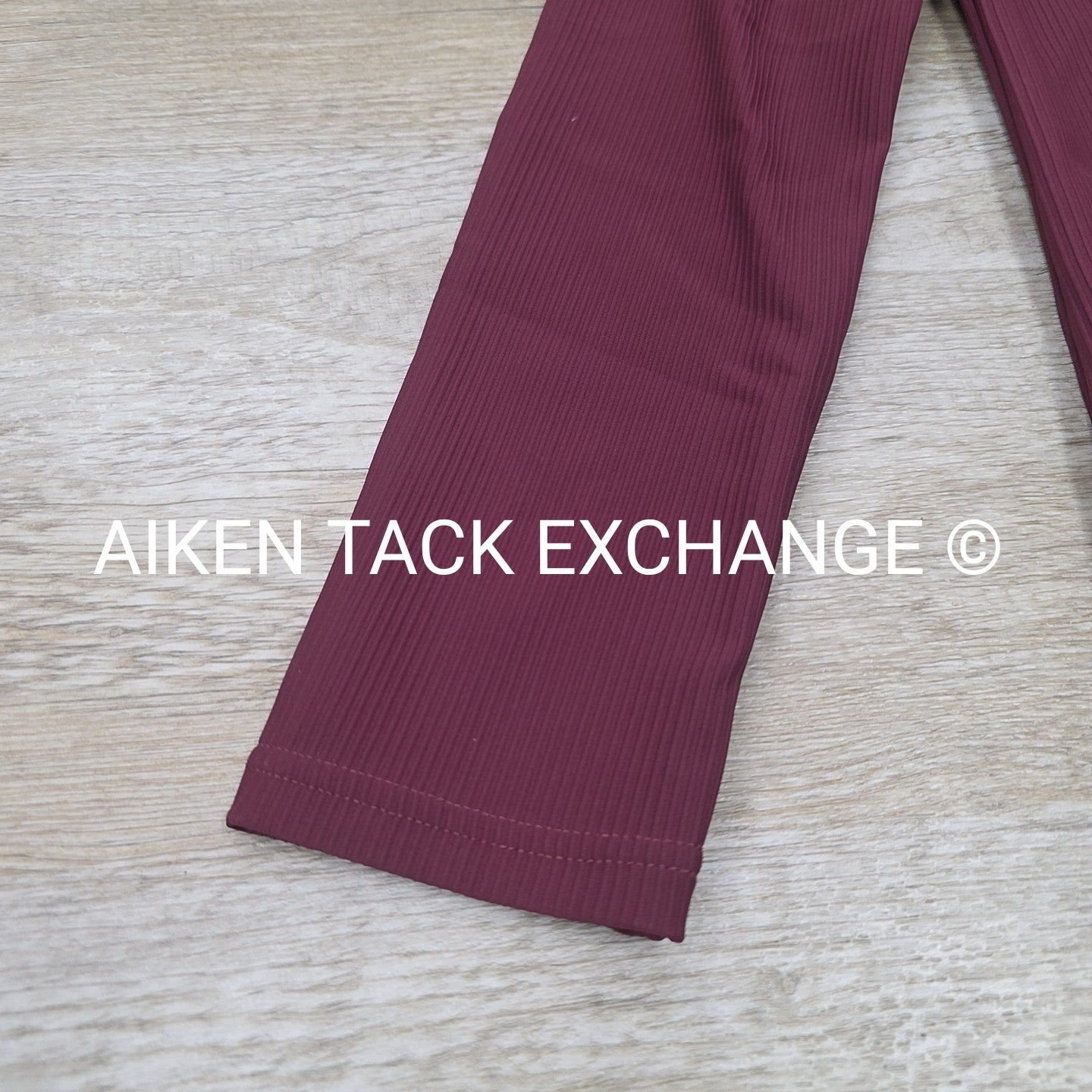 Lauria Garrelli Livigno Ribbed Long Sleeve Top, Size Medium