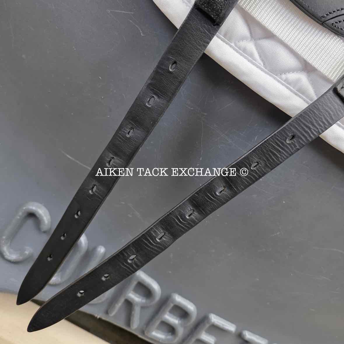 2017 Devoucoux Makila Harmonie Dressage Saddle, 17.5" Seat, Medium Tree, D3D Panels, Full Buffalo Leather