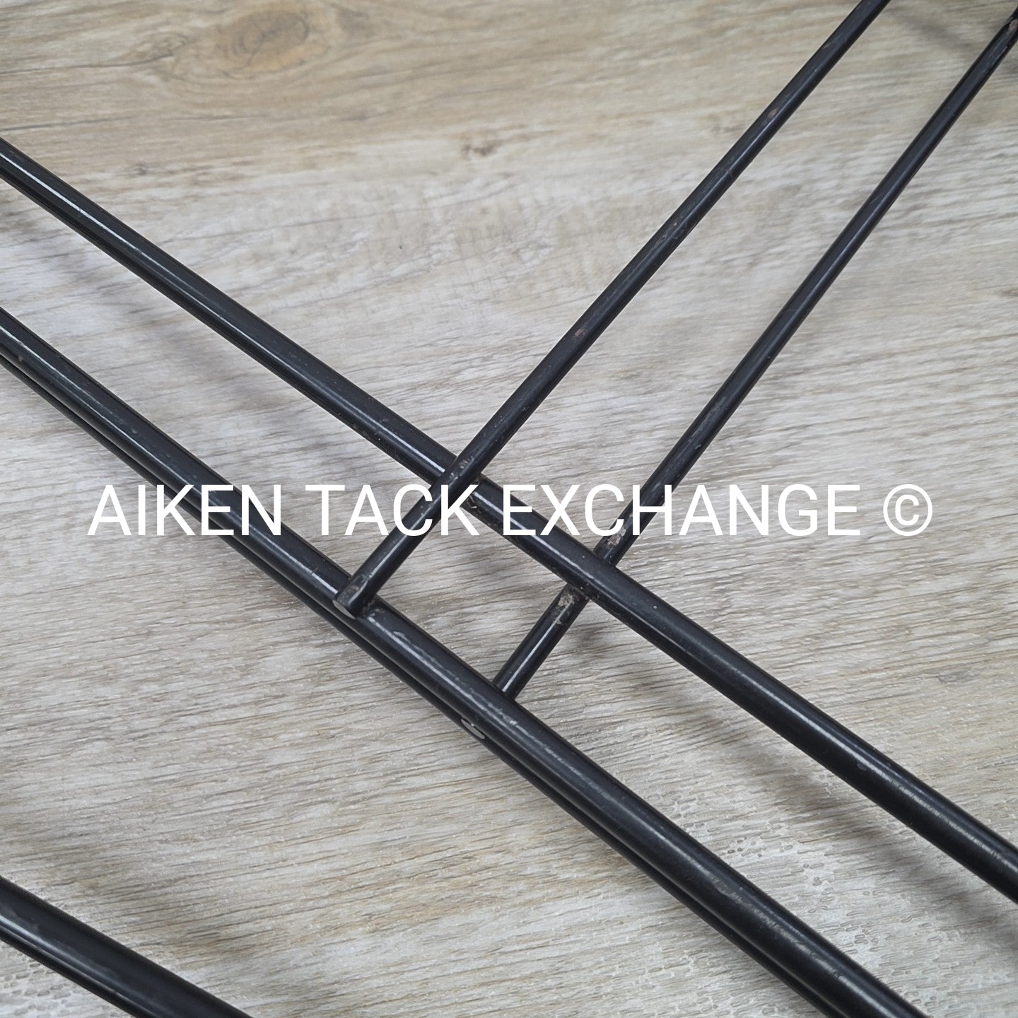 Easy-Up Interchangeable Saddle Rack System with 2 Saddle Racks