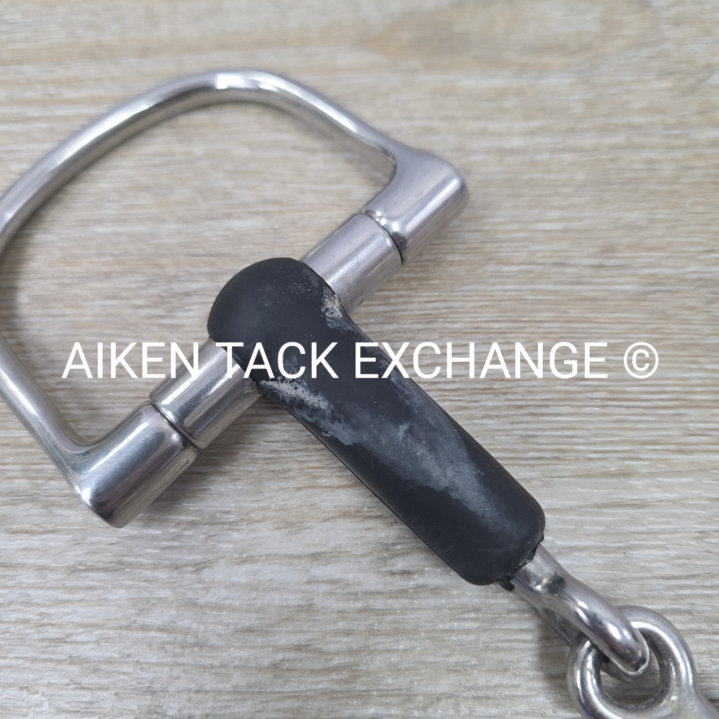 Single Joint Rubber D Ring Bit 5" (Has Chew Marks)