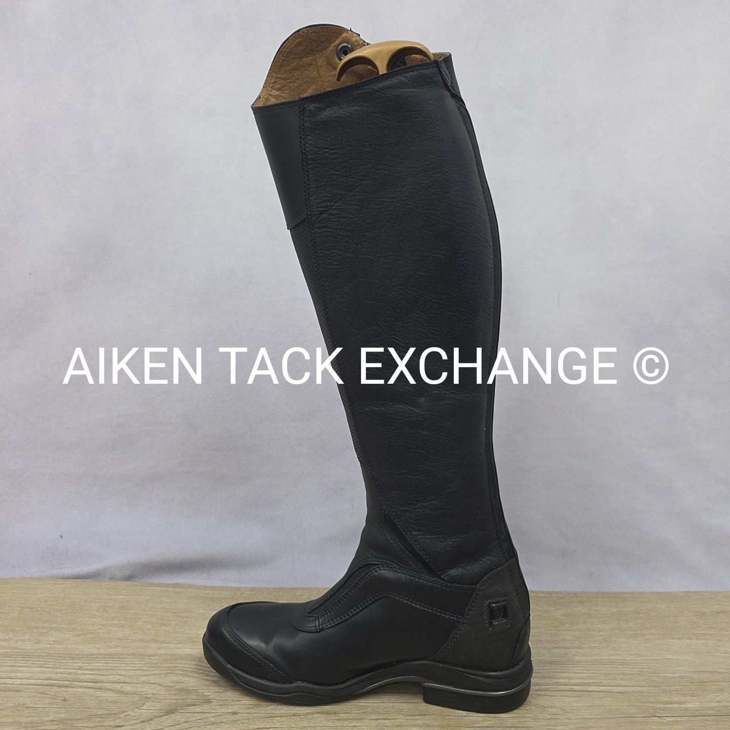 Ariat V Sport Tall Boots, Size 7 Regular Short