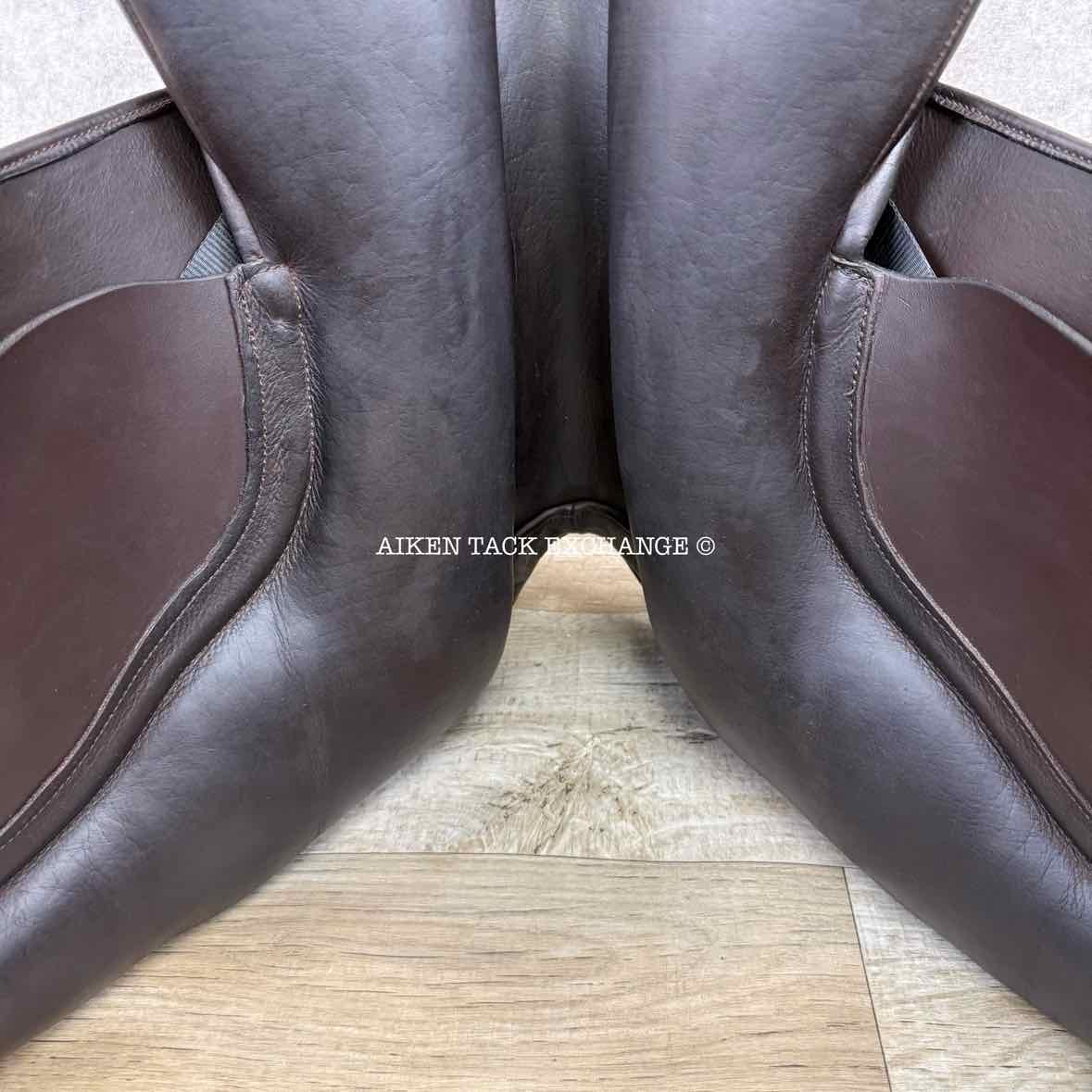 2011 Hulsebos DR CC Dressage Saddle, 17.5" Seat, Medium Wide Tree, Wool Flocked Panels
