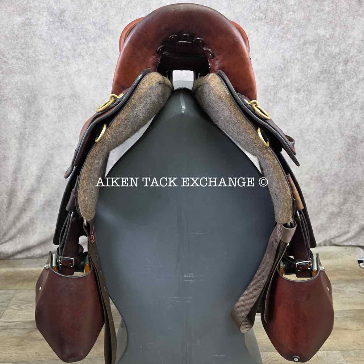 2013 Tucker 159 Endurance Trail Saddle, 16.5" Seat, Medium Tree - Semi QH Bars