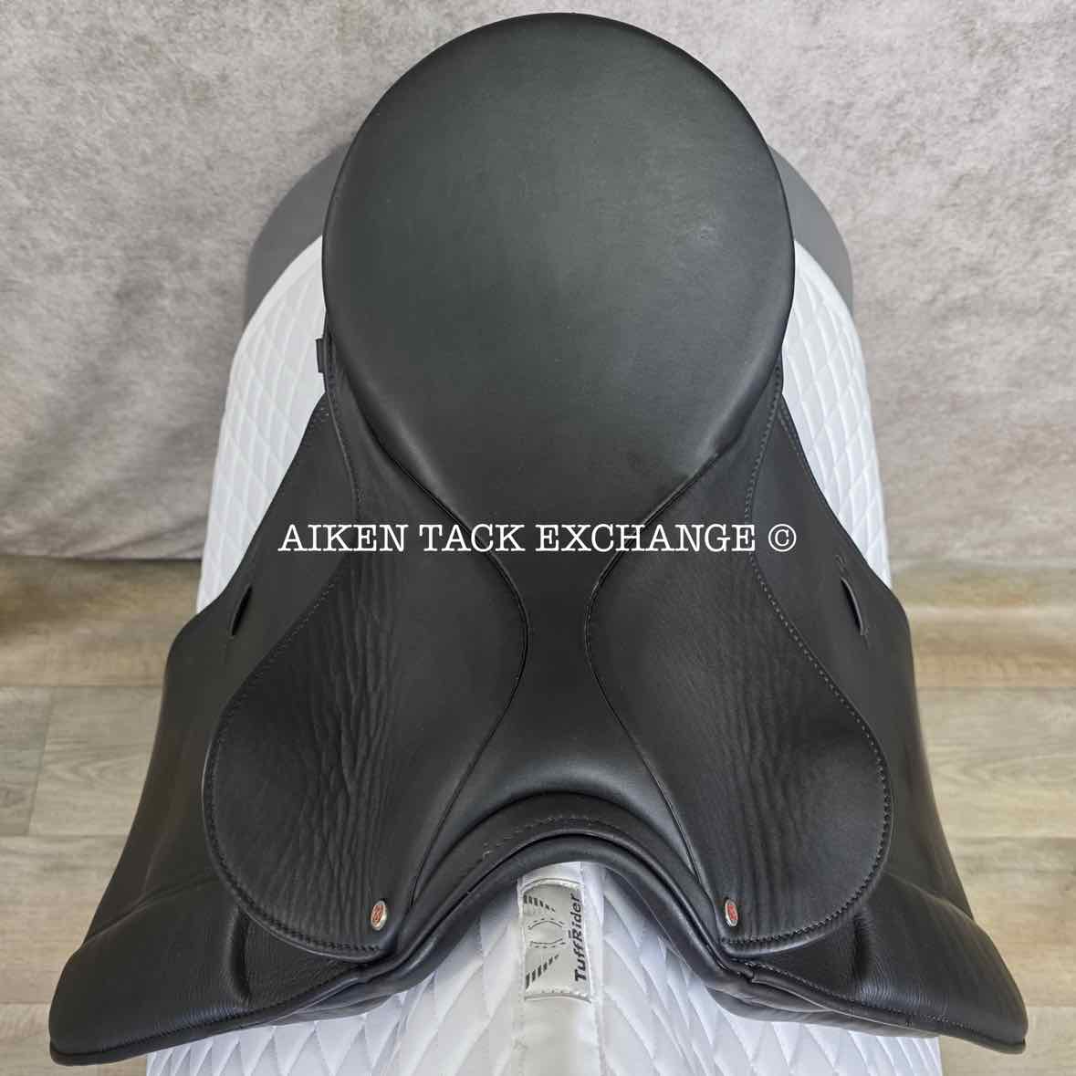 Courbette Luxor Dressage Saddle, 17" Seat, Medium Wide Tree, Wool Flocked Panels