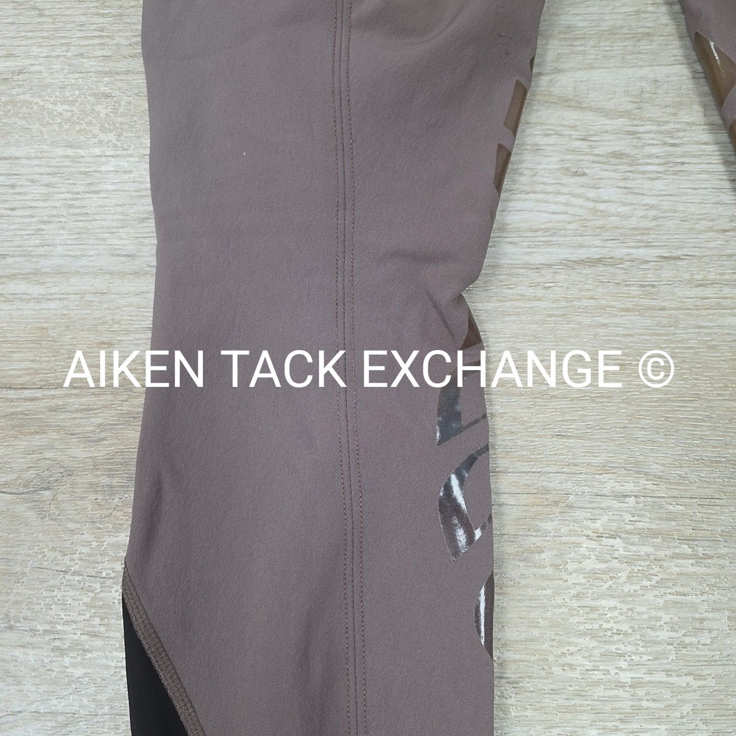 Struck Silicone Grip Knee Patch Breeches, Size 27