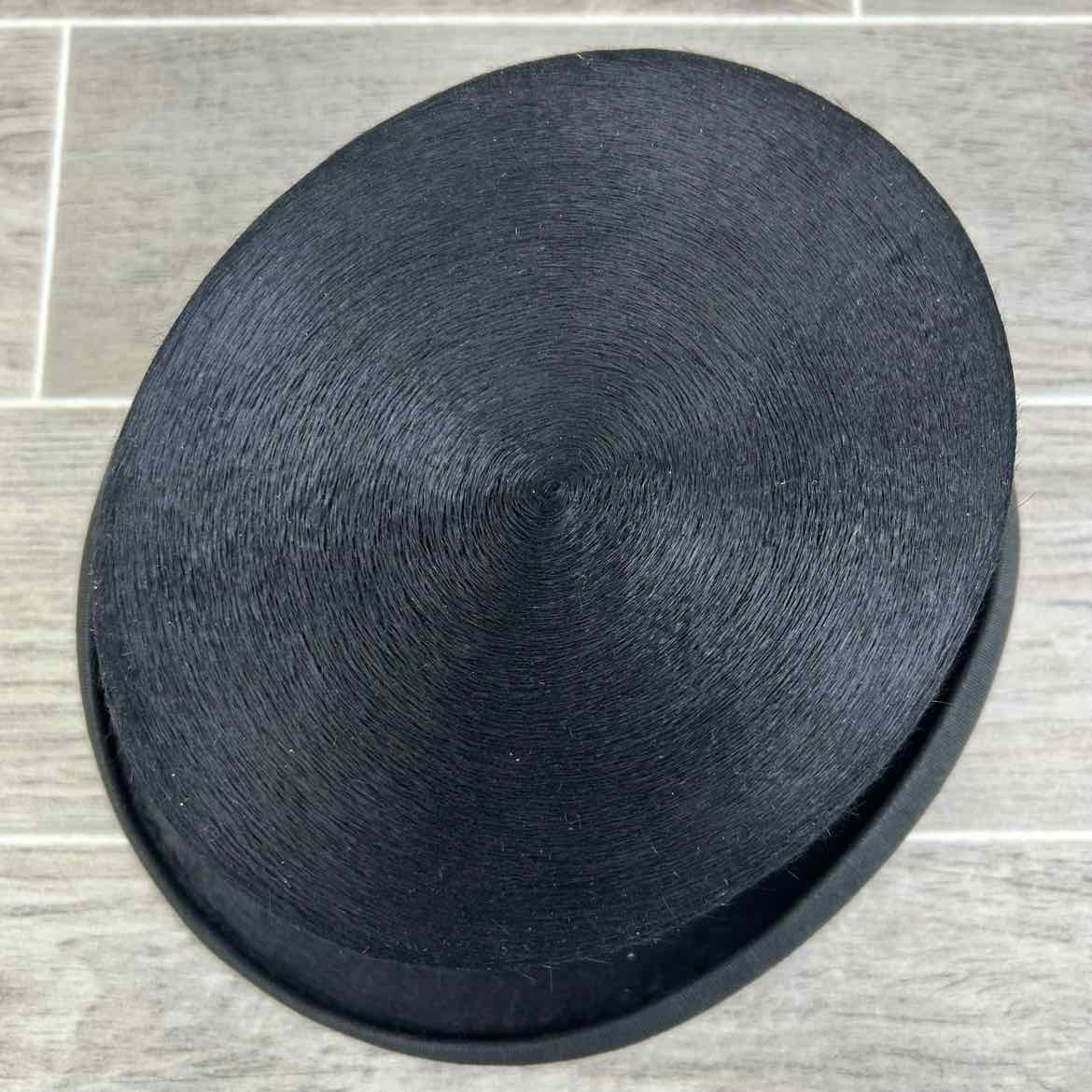 Authentic Pajk Klobuki 4" Top Hat, Size 6 3/4