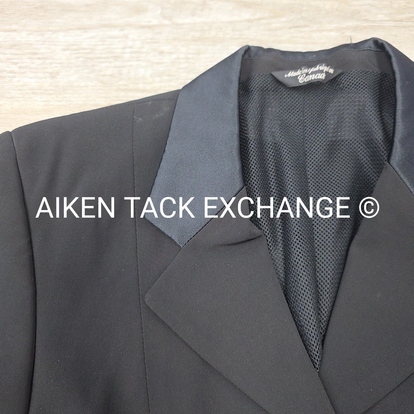 Grand Prix 4 Button Show Coat, Size 12 T Slim