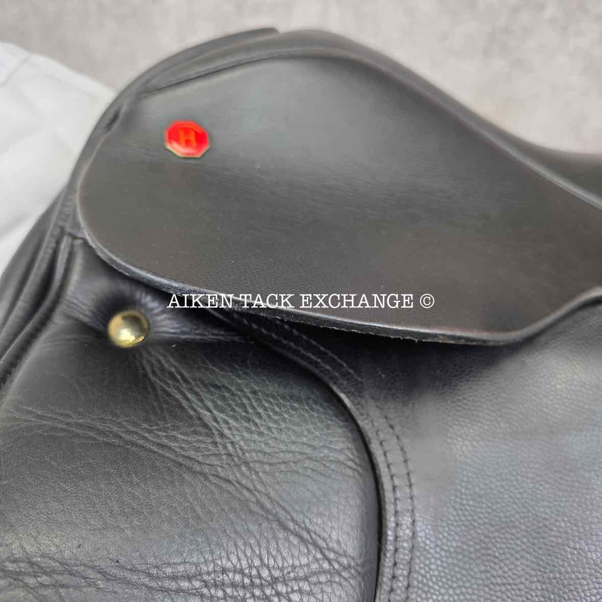 2012 Hastilow Concept Dressage Saddle, 17" Seat, Adjustable Tree - Changeable Gullet, Wool Flocked Panels