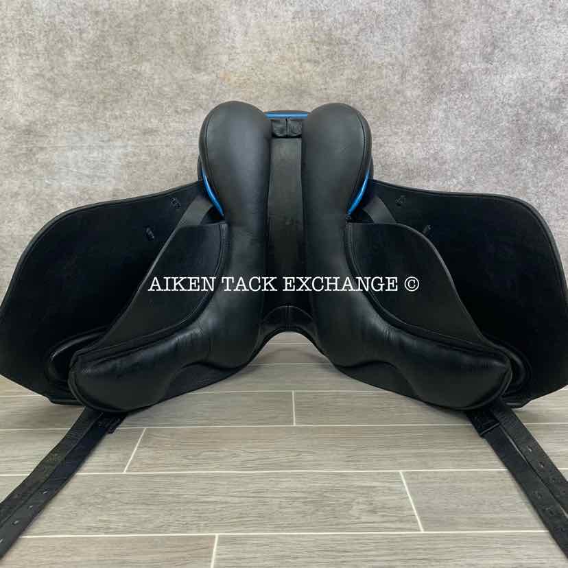 2022 Fluff's Saddlery Dressage Saddle, 17" Seat, Medium Wide Tree, Wool Flocked Panels with Shoulder Relief, Buffalo Leather