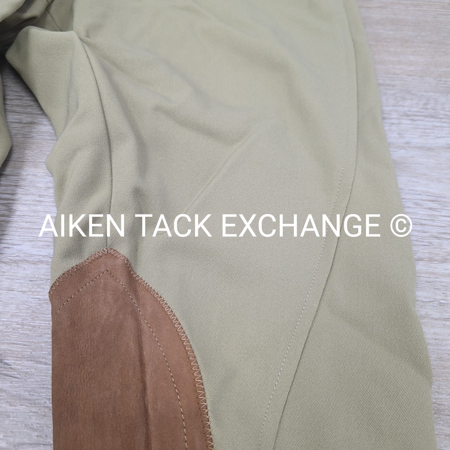 Tailored Sportsman Supreme Hunter Side Zip Knee Patch Breeches, Size 24