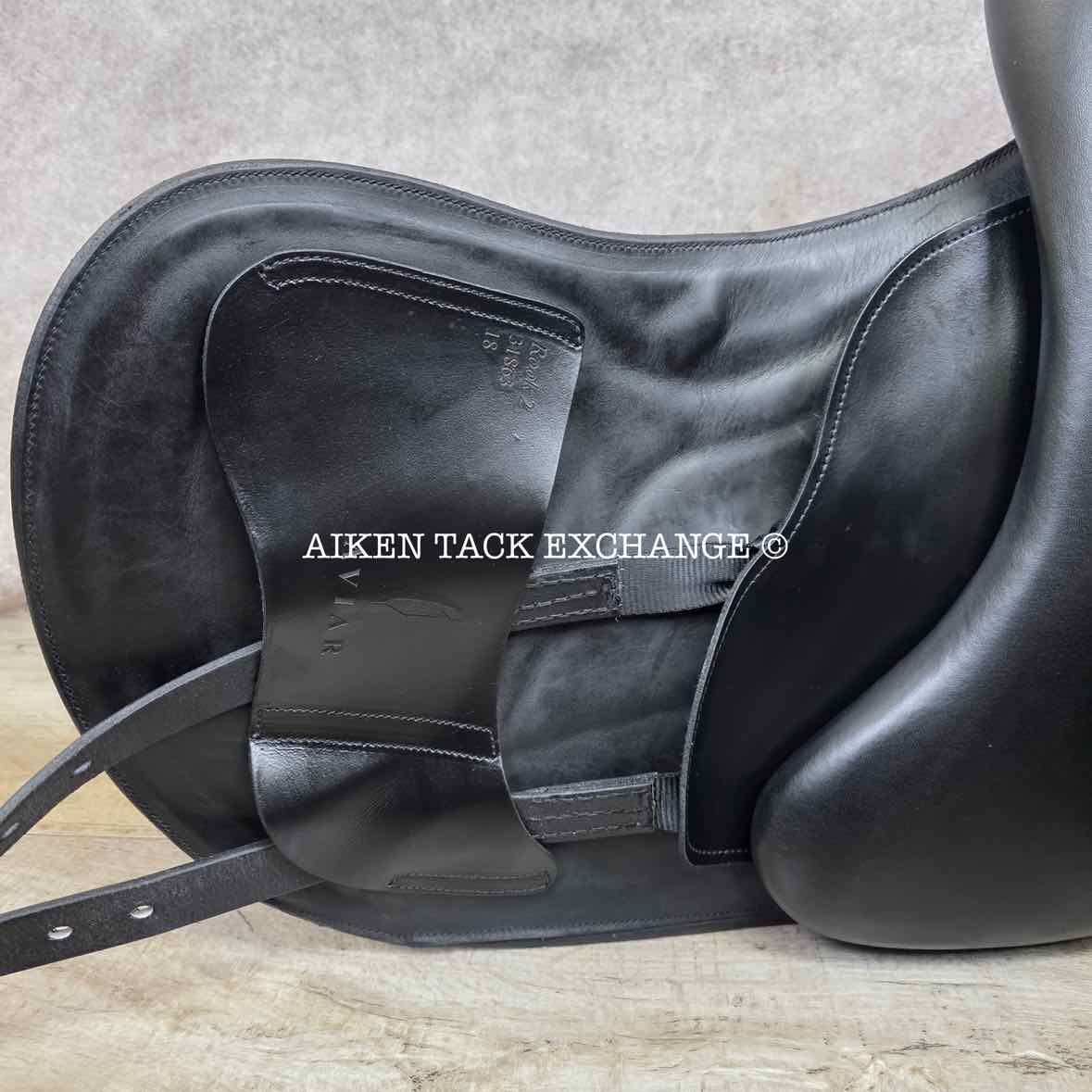 2022 Aviar Rook 2.0 Monoflap Dressage Saddle, 18" Seat, Adjustable Tree, Foam Panels
