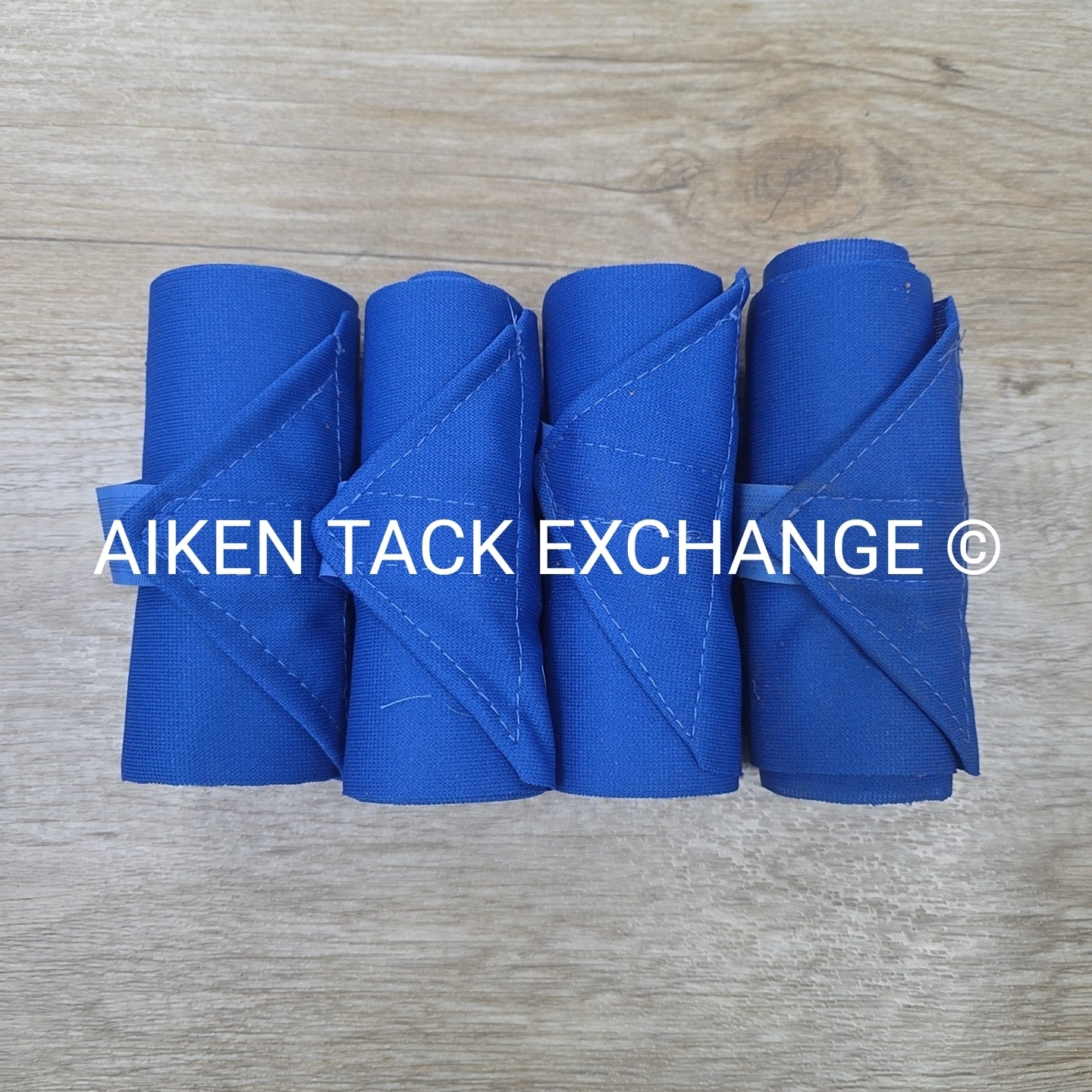 Standing Wraps, Set of 4