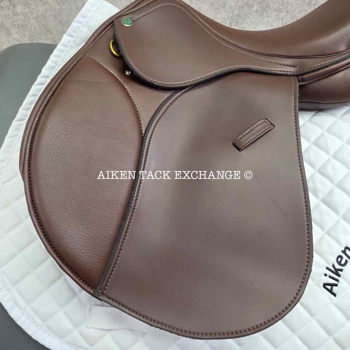 HDR - Henri de Rivel Vegan-X IGP All Purpose Saddle, 15.75" Seat, Adjustable Tree - Changeable Gullet, Wool Flocked Panels