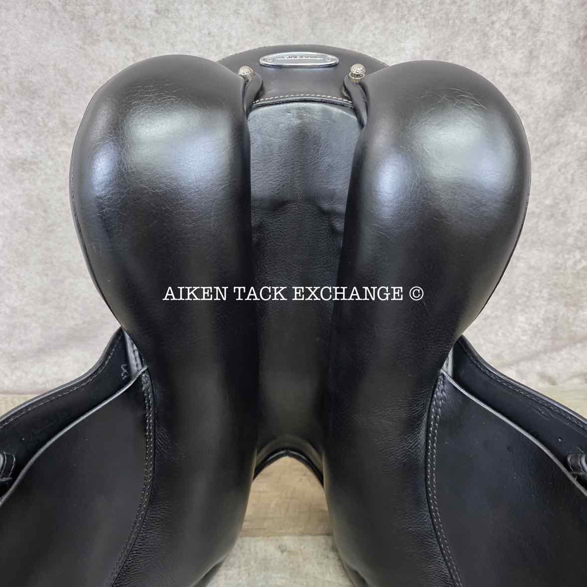 2012 Stubben Genesis CL Deluxe Dressage Saddle, 17.5" Seat w/ Biomex, 28cm Tree - Medium, Wool Flocked Panels