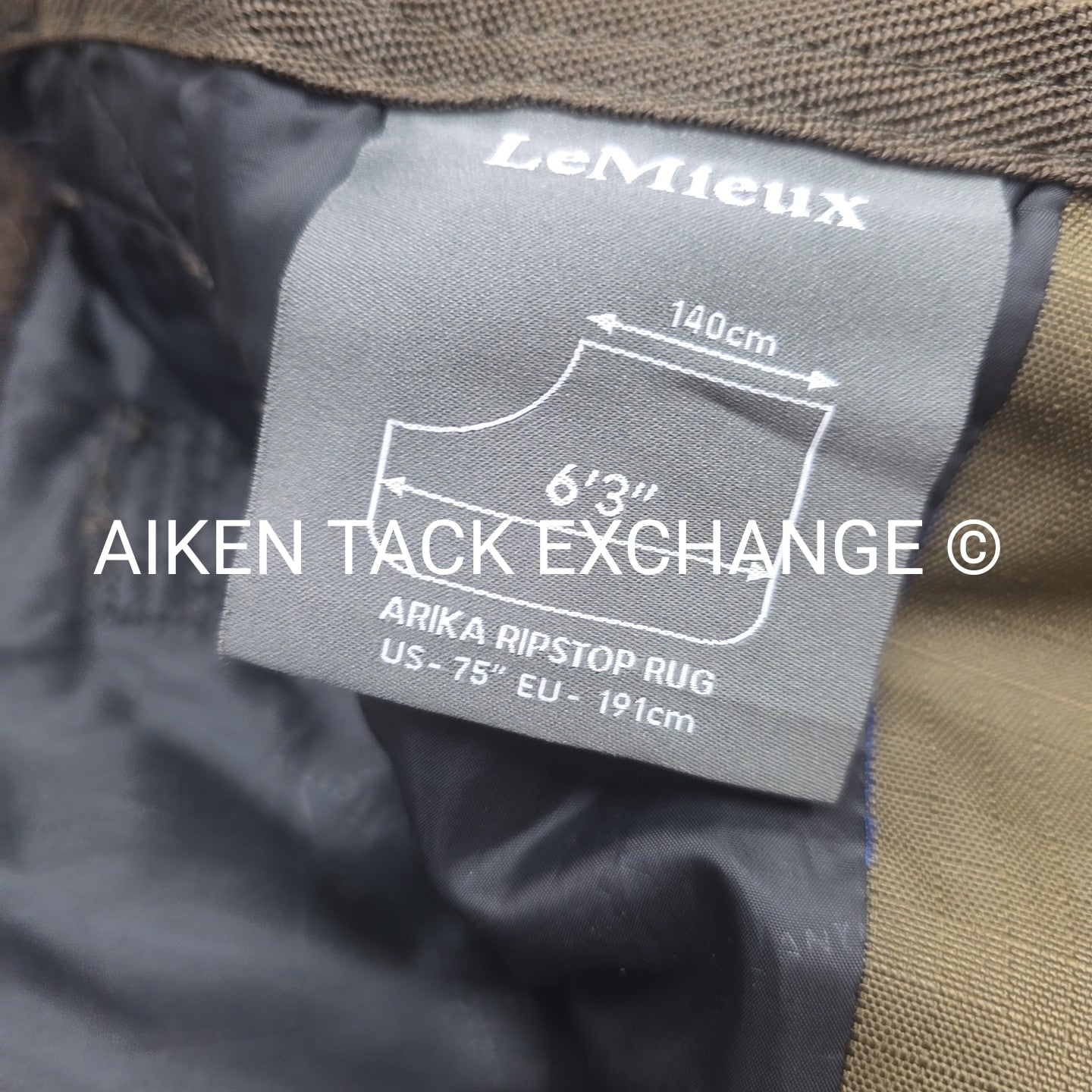LeMieux Arika Ripstop 0g Turnout Rug w/ Neck Cover, Size 75"