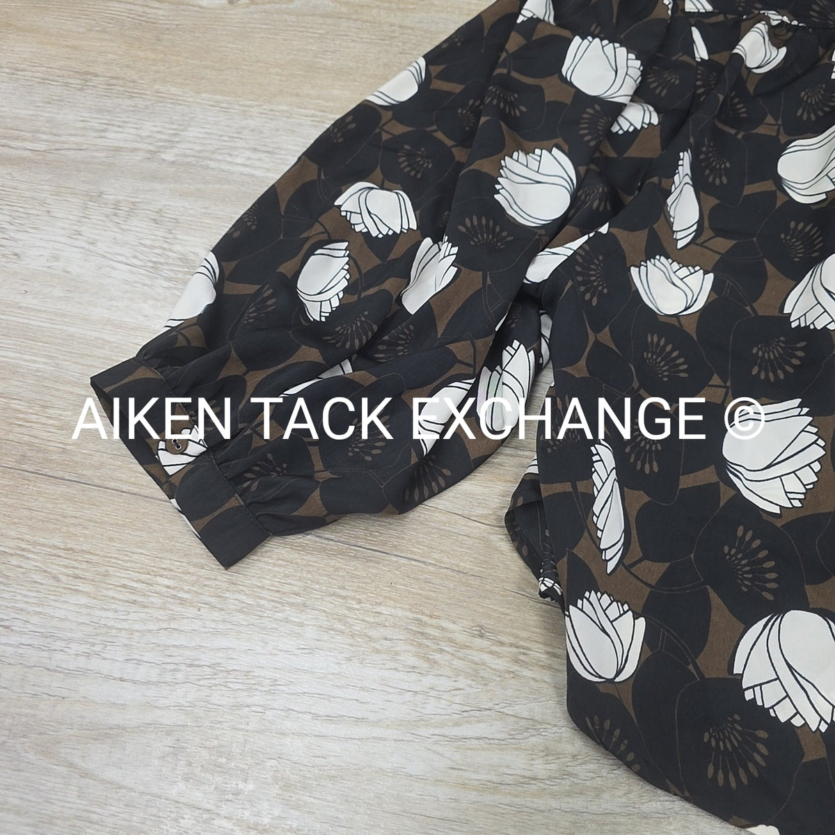 Rose & Olive Top, Size Small