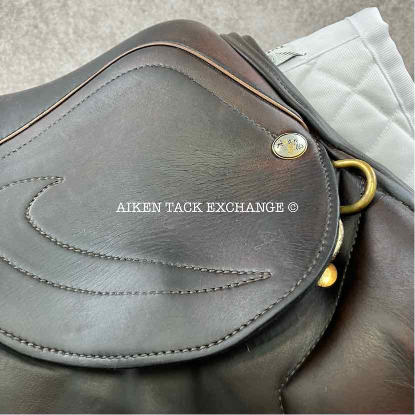 Adam Ellis Mono Event Jump Saddle, 17.5" Seat, Wide Tree, Wool Flocked Panels