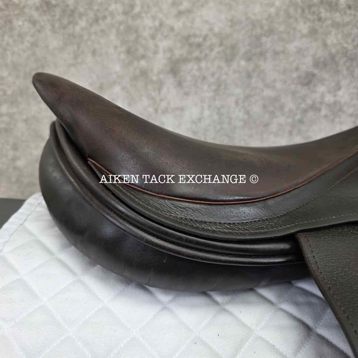 Mark Todd Close Contact Jump Saddle, 17.5" Seat, Medium Narrow Tree, Wool Flocked Panels