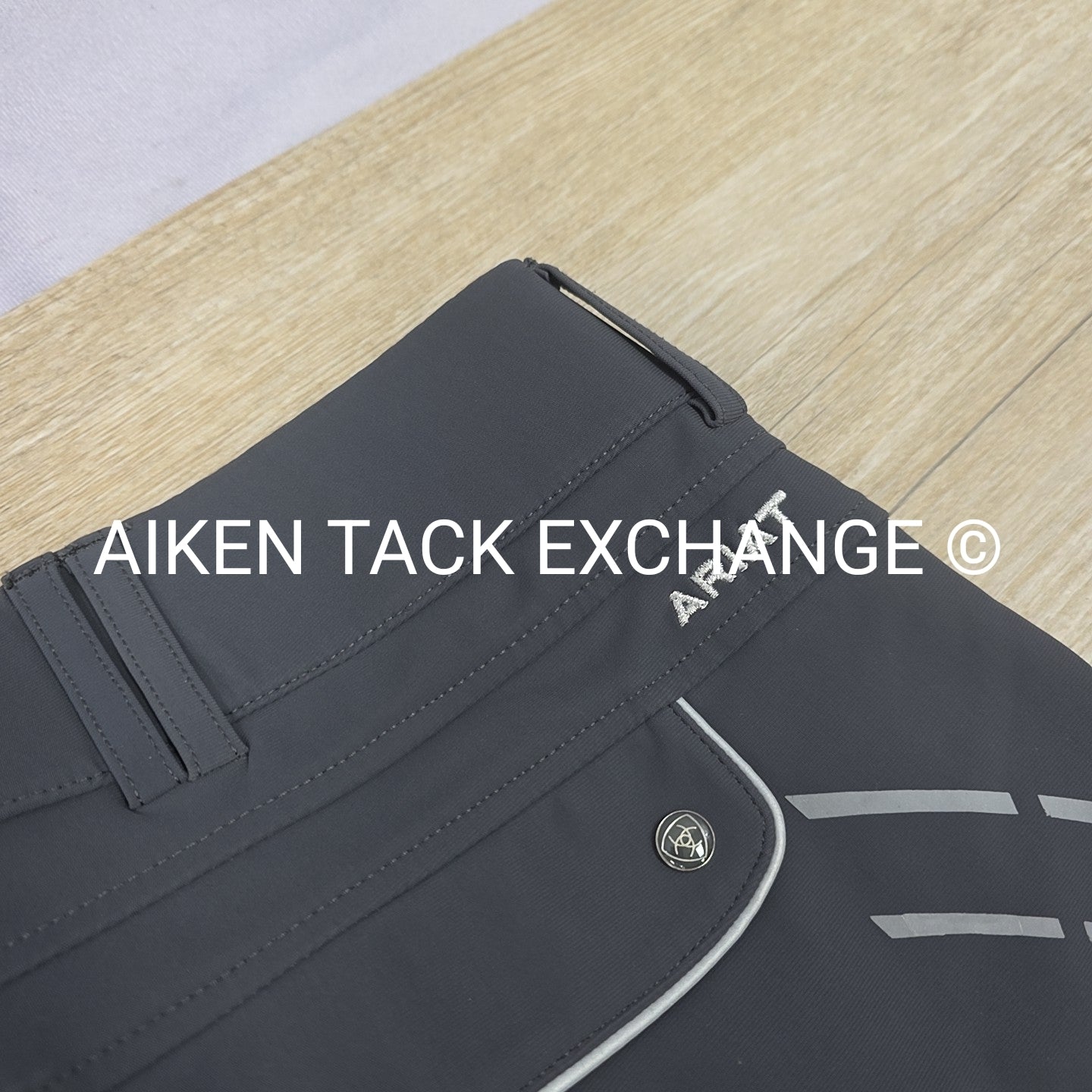 Ariat Tri-Factor Silicone Grip Full Seat Breeches, Size 34 R